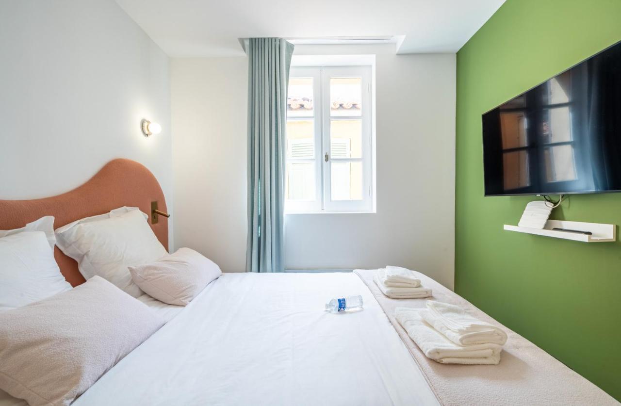 Residence Feniers - Hyper Centre St Tropez Сен Тропе Екстериор снимка